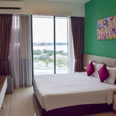 D'Wharf Hotel & Serviced Residence Port Dickson Buitenkant foto