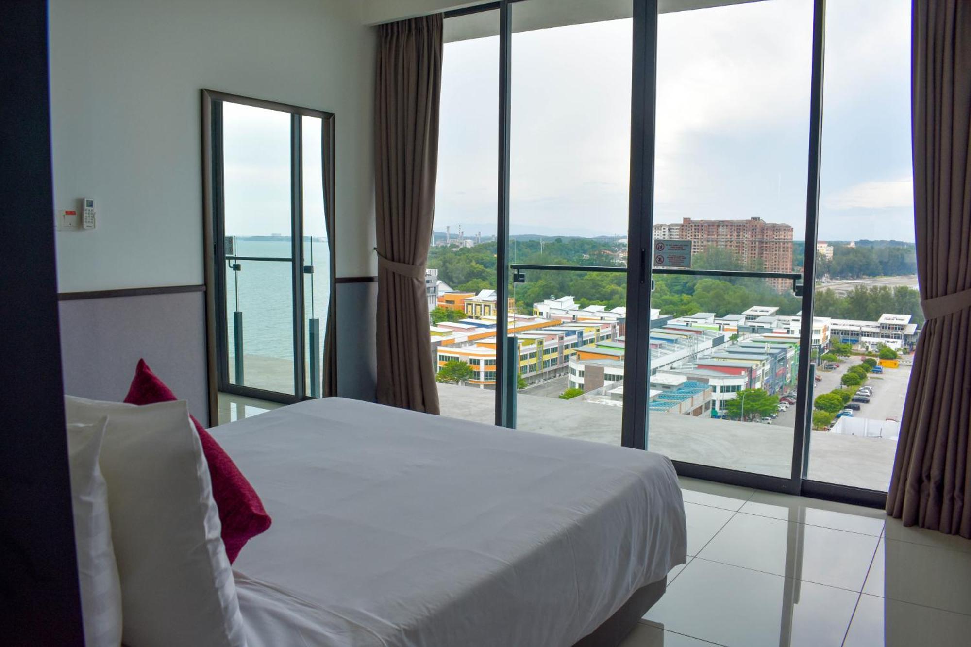 D'Wharf Hotel & Serviced Residence Port Dickson Buitenkant foto
