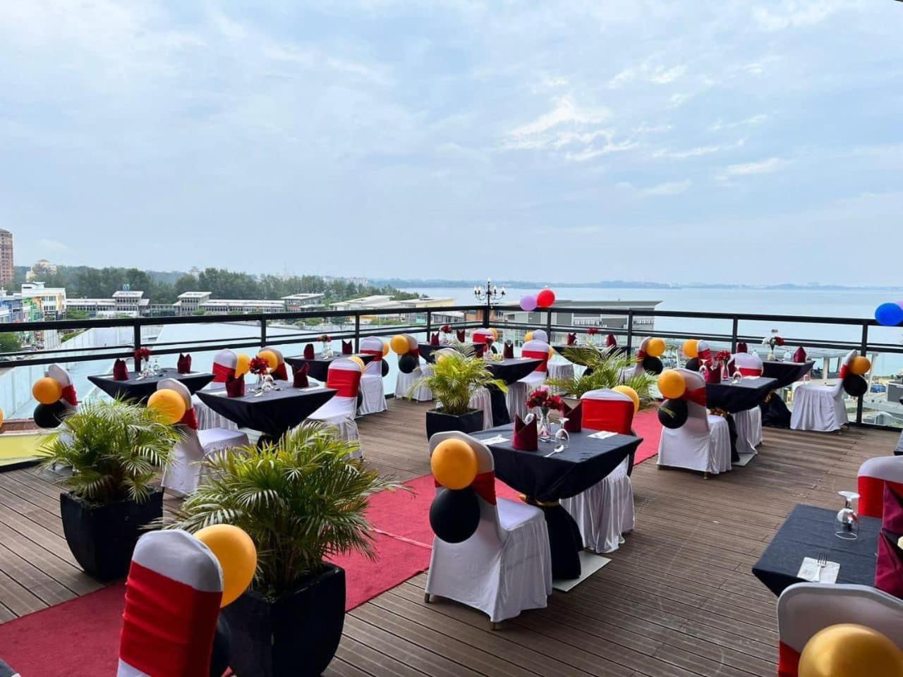 D'Wharf Hotel & Serviced Residence Port Dickson Buitenkant foto
