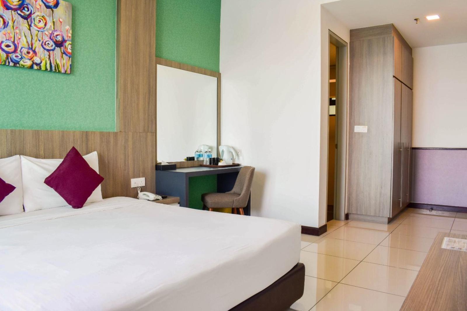 D'Wharf Hotel & Serviced Residence Port Dickson Buitenkant foto