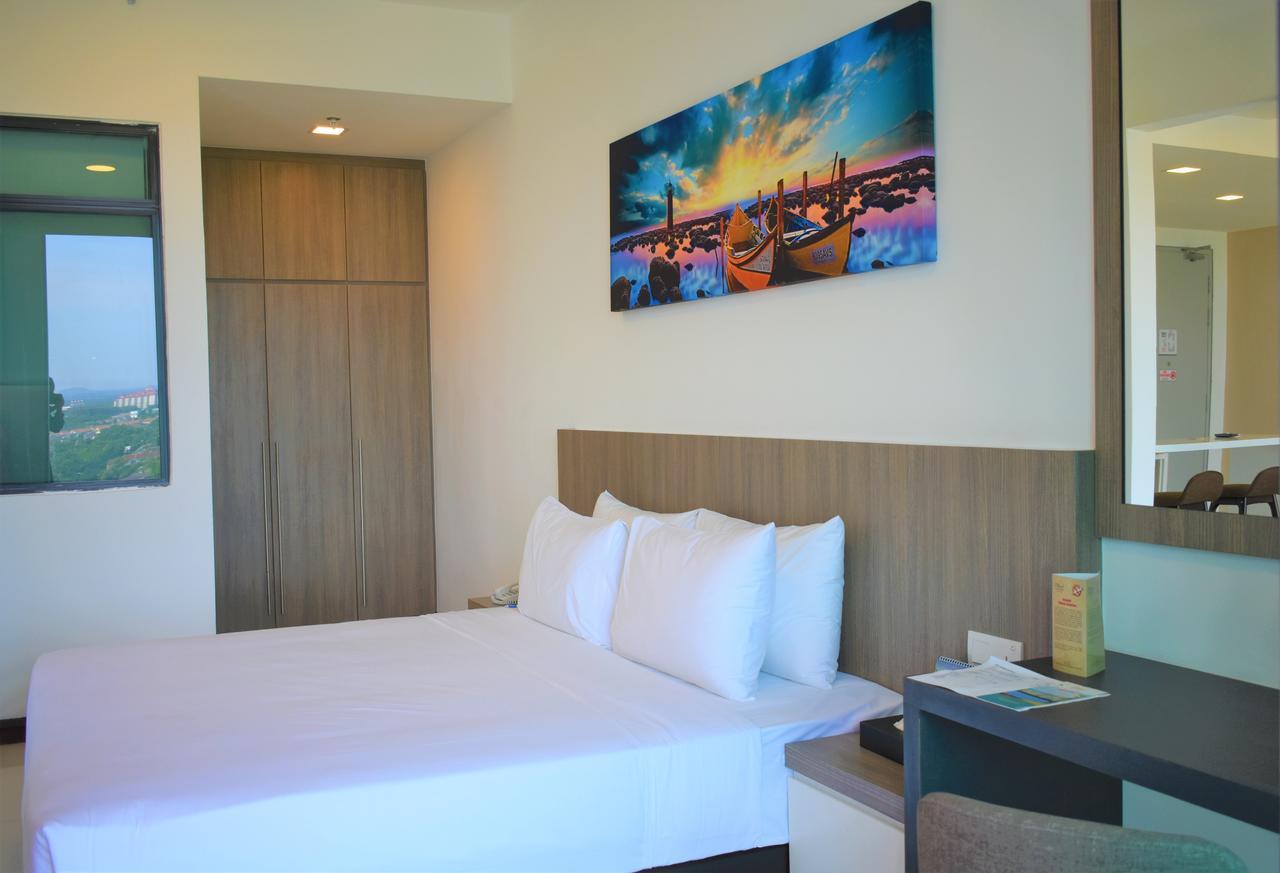D'Wharf Hotel & Serviced Residence Port Dickson Buitenkant foto