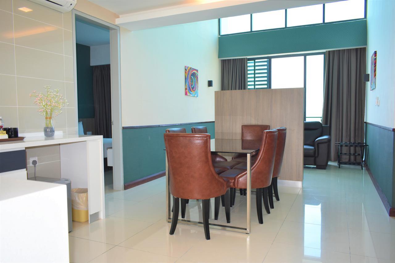 D'Wharf Hotel & Serviced Residence Port Dickson Buitenkant foto