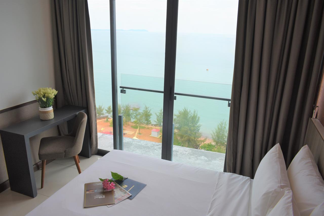 D'Wharf Hotel & Serviced Residence Port Dickson Buitenkant foto